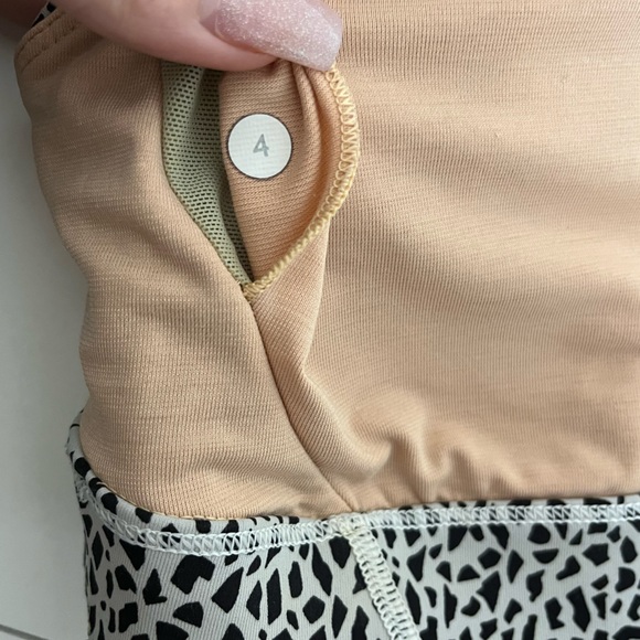 Lululemon Rack Pack it Bra - Picture 3 of 5